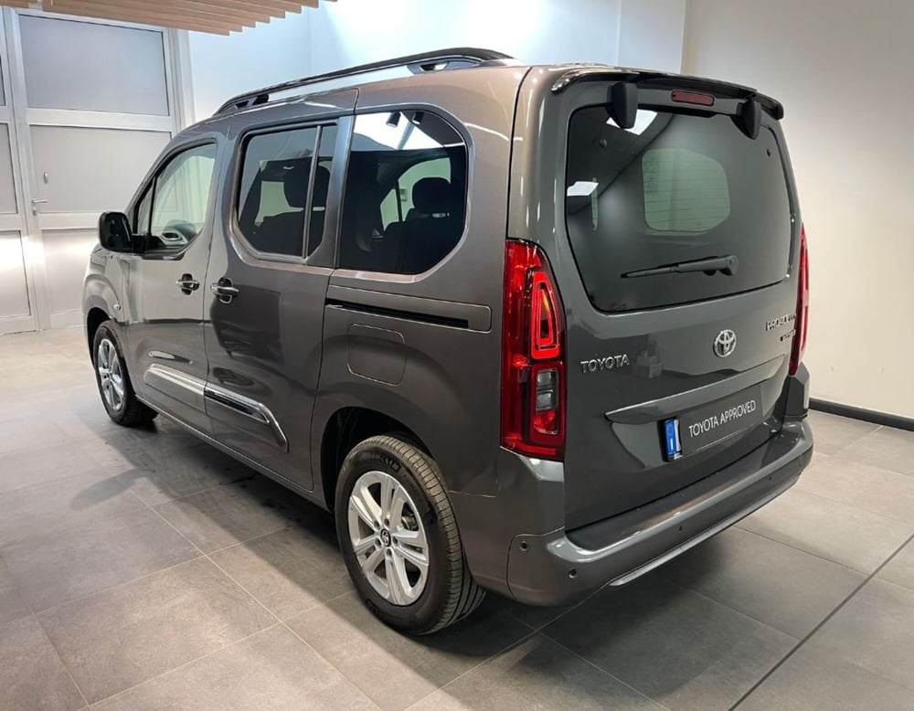 Toyota Proace City Verso Electric nuova a Ferrara (18)