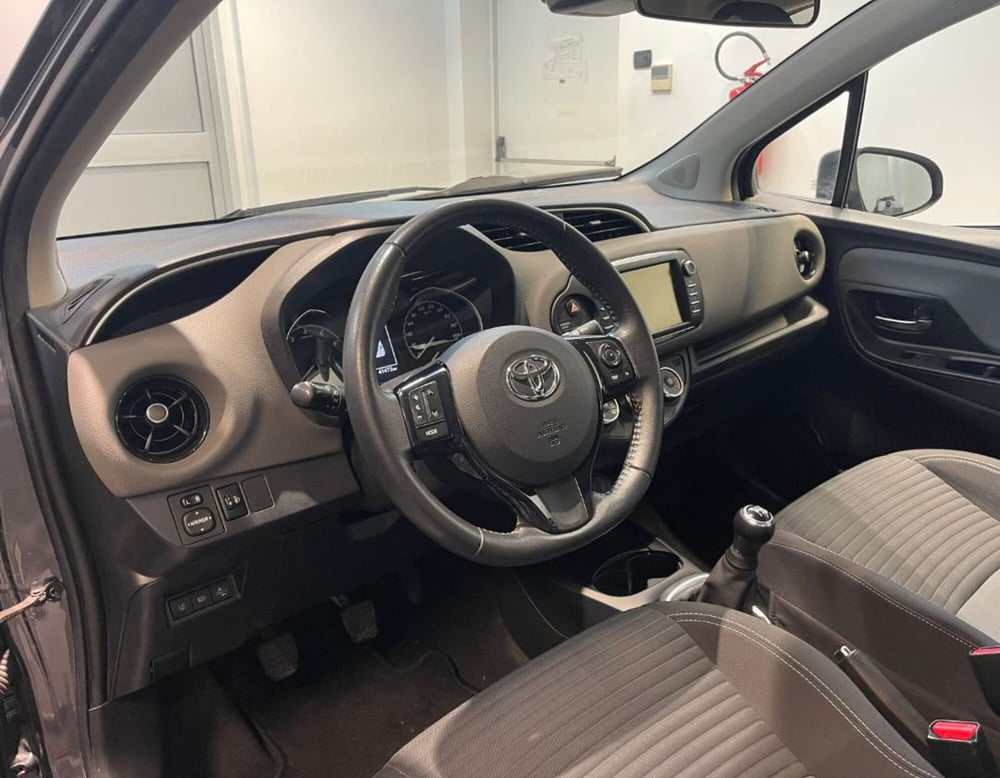 Toyota Yaris usata a Ferrara (12)