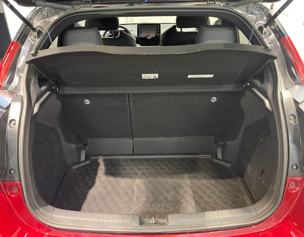 Toyota Yaris usata a Ferrara (11)