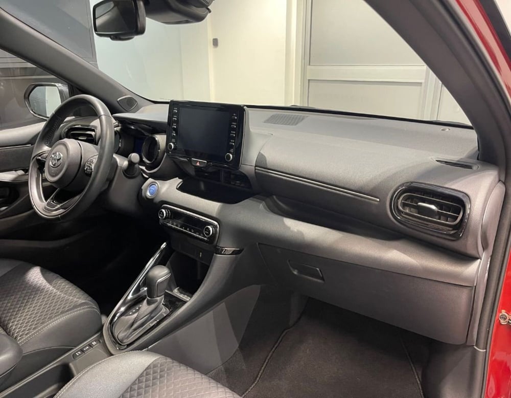 Toyota Yaris usata a Ferrara (5)