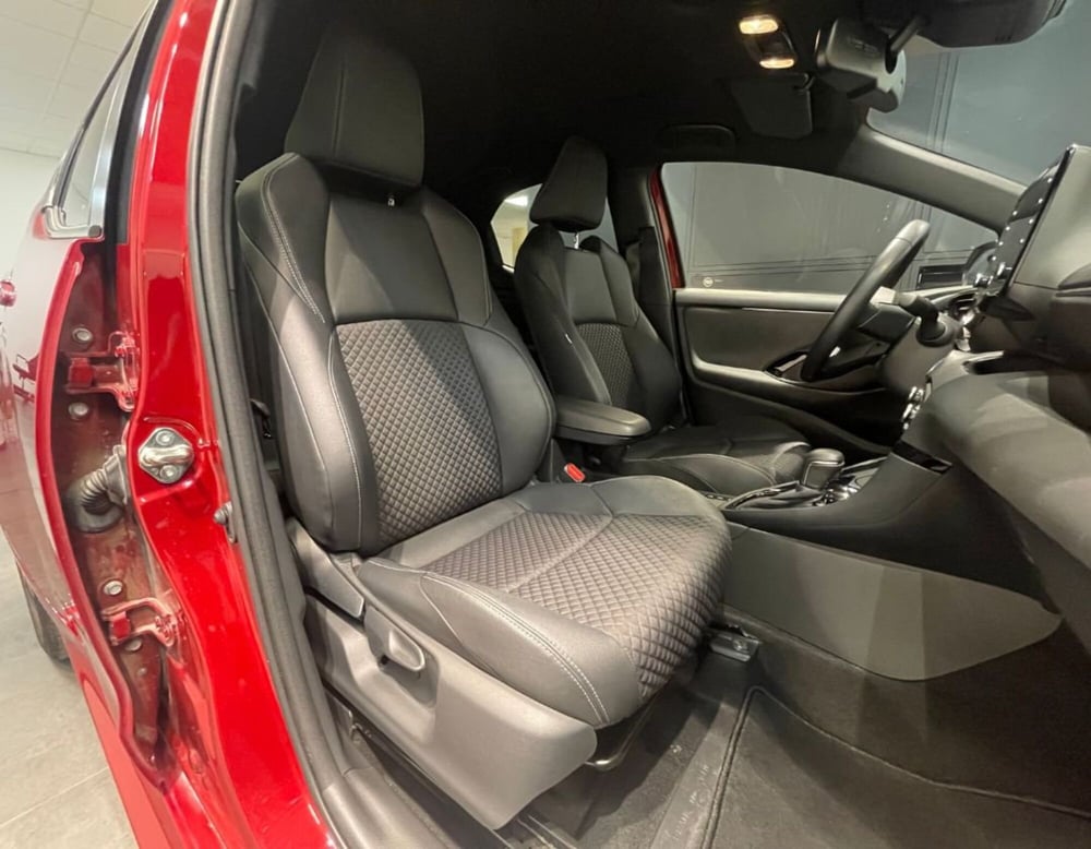 Toyota Yaris usata a Ferrara (6)