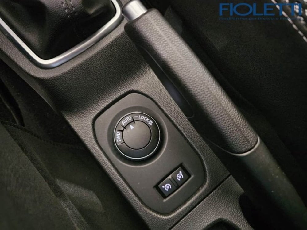 Dacia Duster usata a Brescia (10)