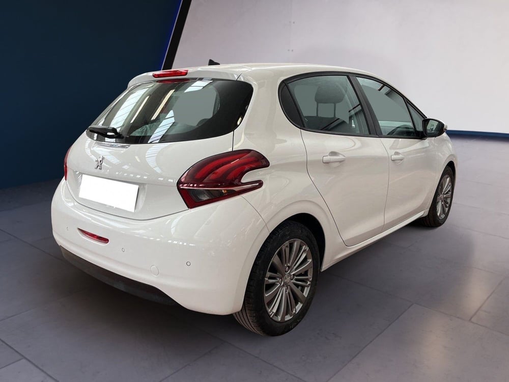 Peugeot 208 usata a Torino (4)