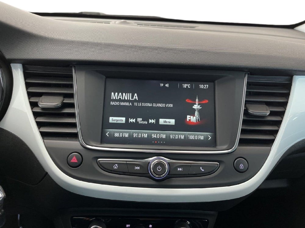 Opel Crossland X usata a Torino (13)