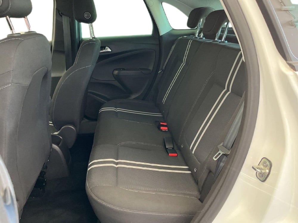 Opel Crossland X usata a Torino (9)