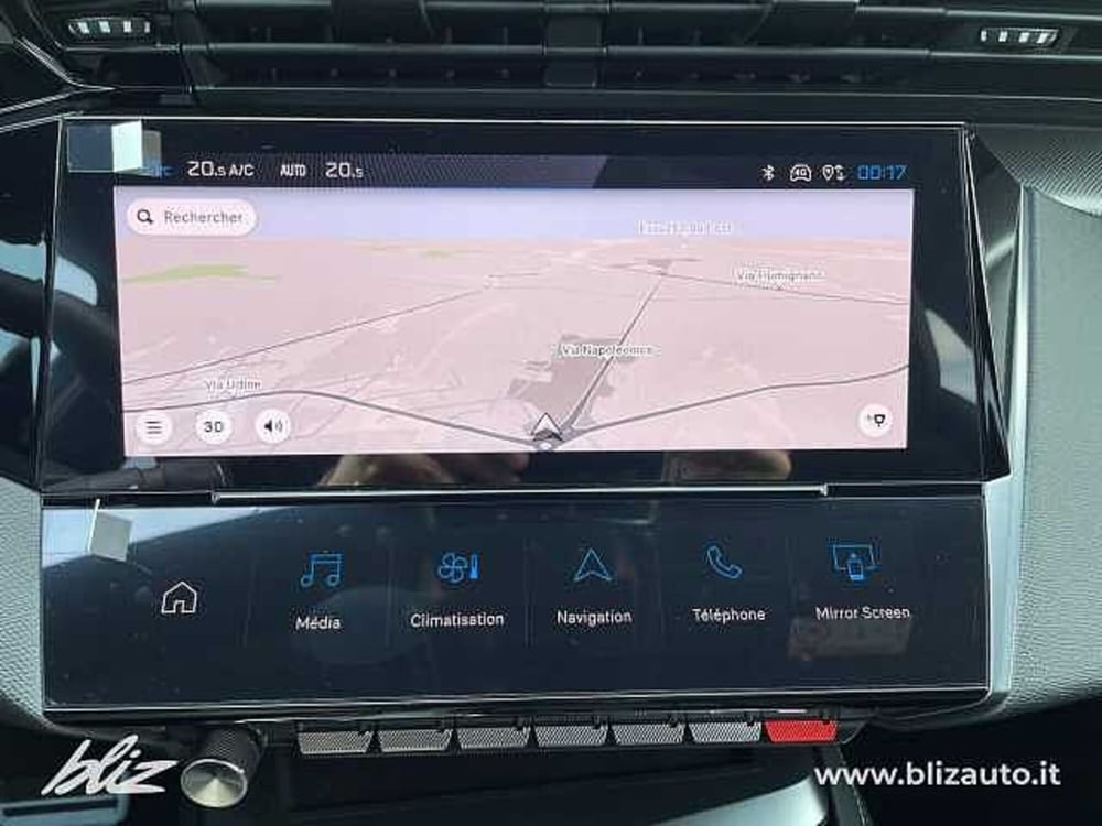 Peugeot 308 SW nuova a Udine (14)