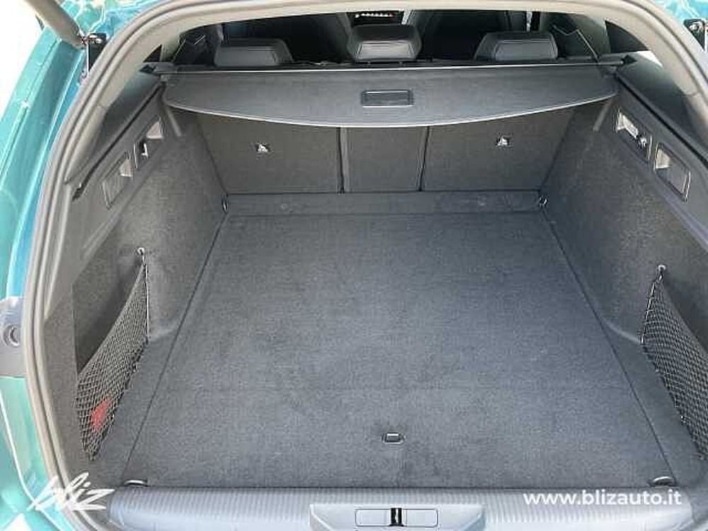 Peugeot 308 SW nuova a Udine (6)