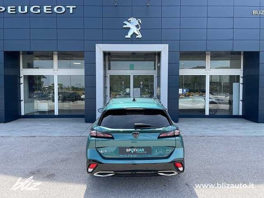 Peugeot 308 SW nuova a Udine (7)