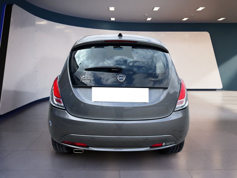 Lancia Ypsilon usata a Torino (6)