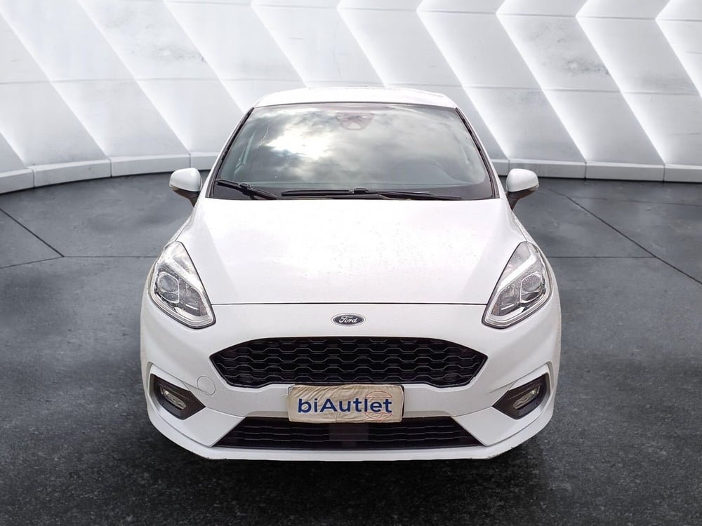 Ford Fiesta usata  (2)