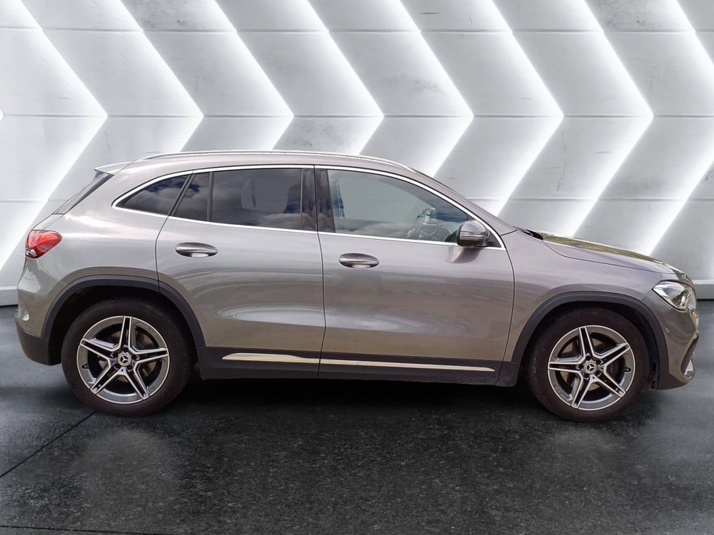 Mercedes-Benz GLA SUV usata  (5)