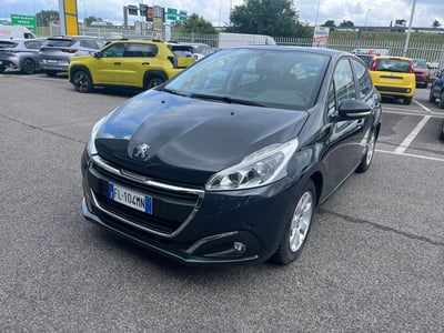 Peugeot 208 82 5 porte Active del 2017 usata a Milano