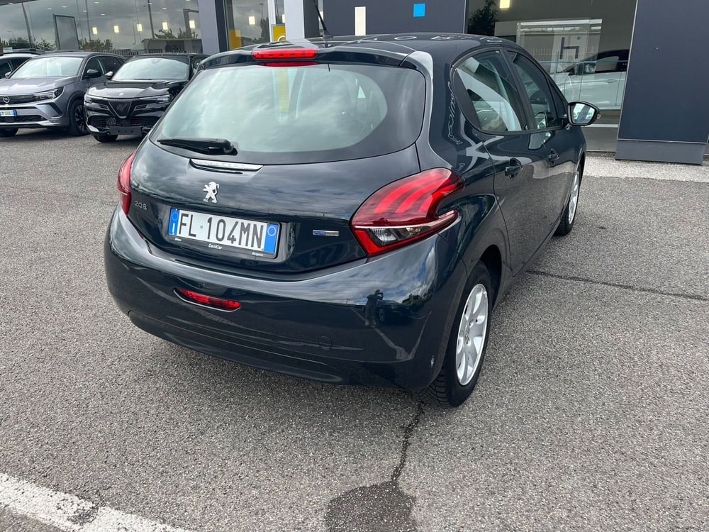 Peugeot 208 usata a Milano (7)