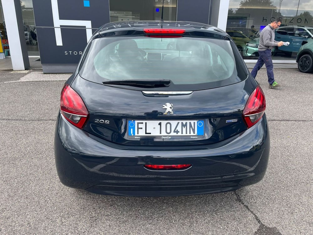 Peugeot 208 usata a Milano (8)