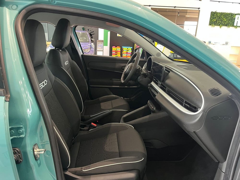 Fiat 600 nuova a Milano (13)