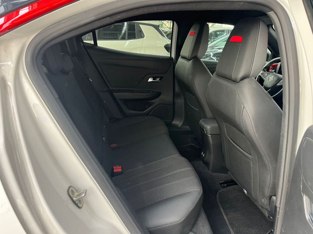 Opel Mokka usata a Milano (14)