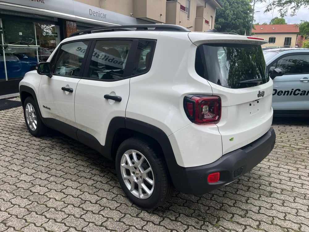 Jeep Renegade nuova a Milano (5)