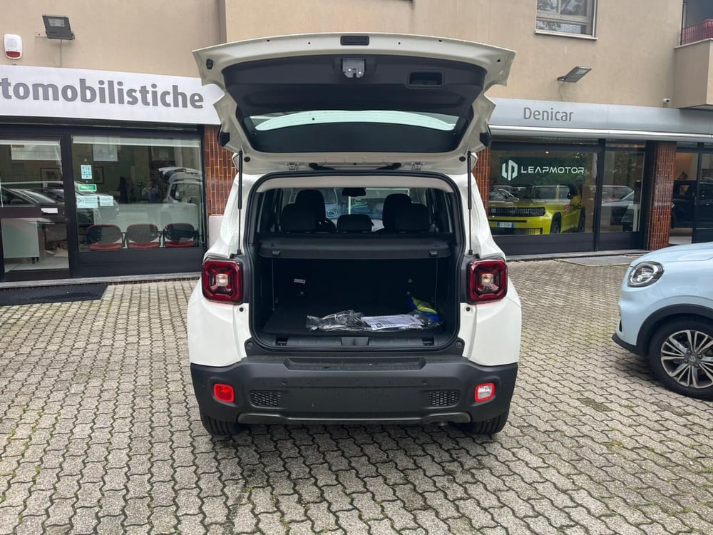 Jeep Renegade nuova a Milano (8)