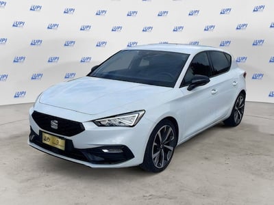 SEAT Leon 1.5 eTSI 150 CV DSG FR del 2021 usata a Firenze