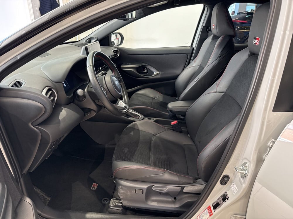Toyota Yaris GR Sport usata a Catania (8)