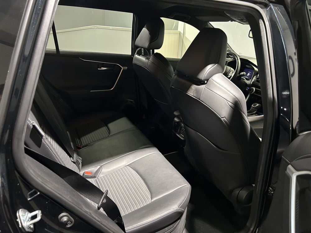 Toyota Rav4 usata a Milano (8)