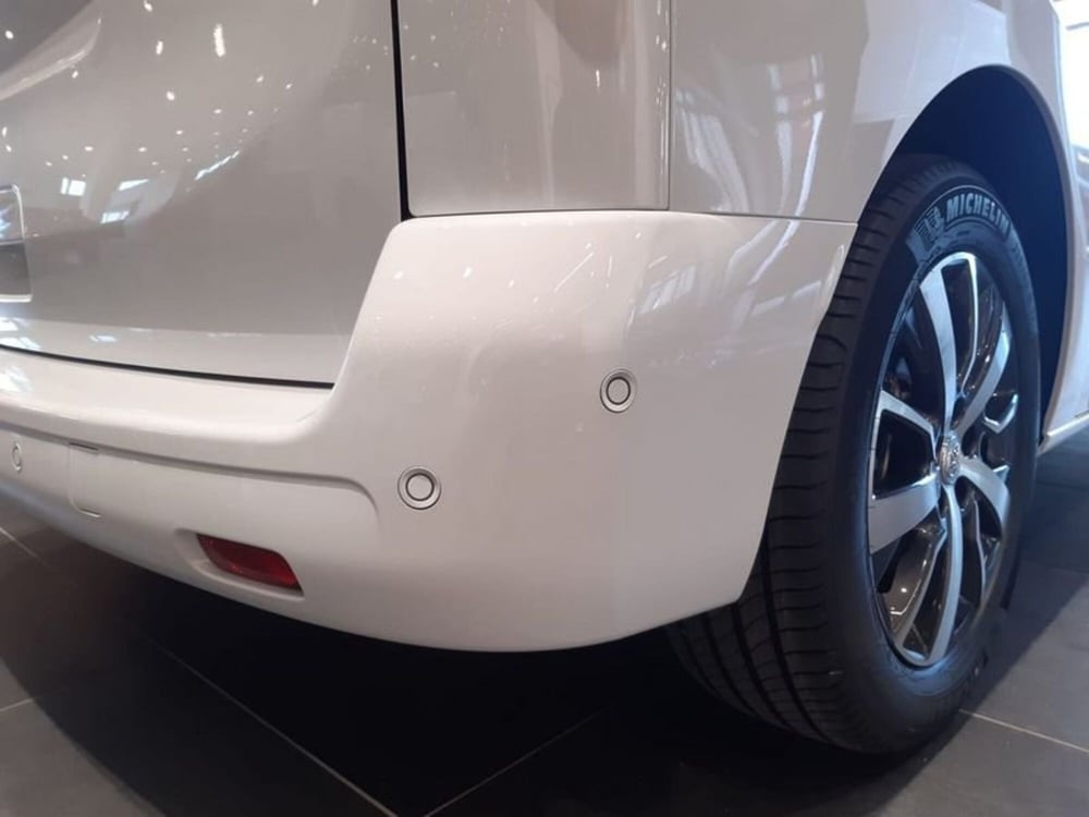 Toyota Proace Verso nuova a Vicenza (7)