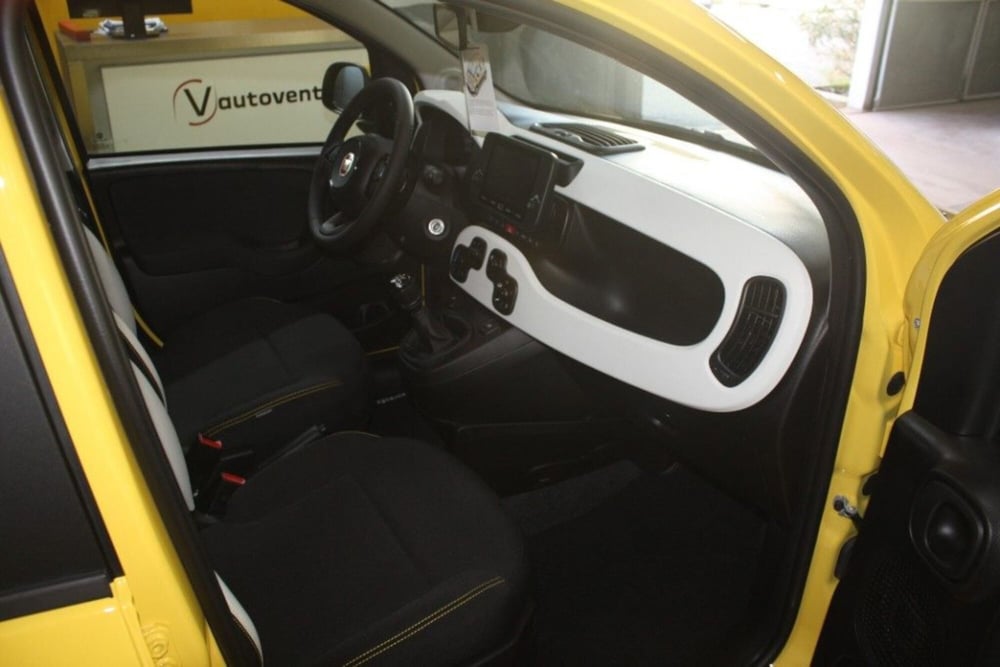 Fiat Panda Cross nuova a Viterbo (8)