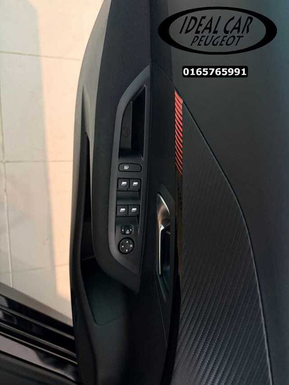 Peugeot 208 usata a Aosta (8)
