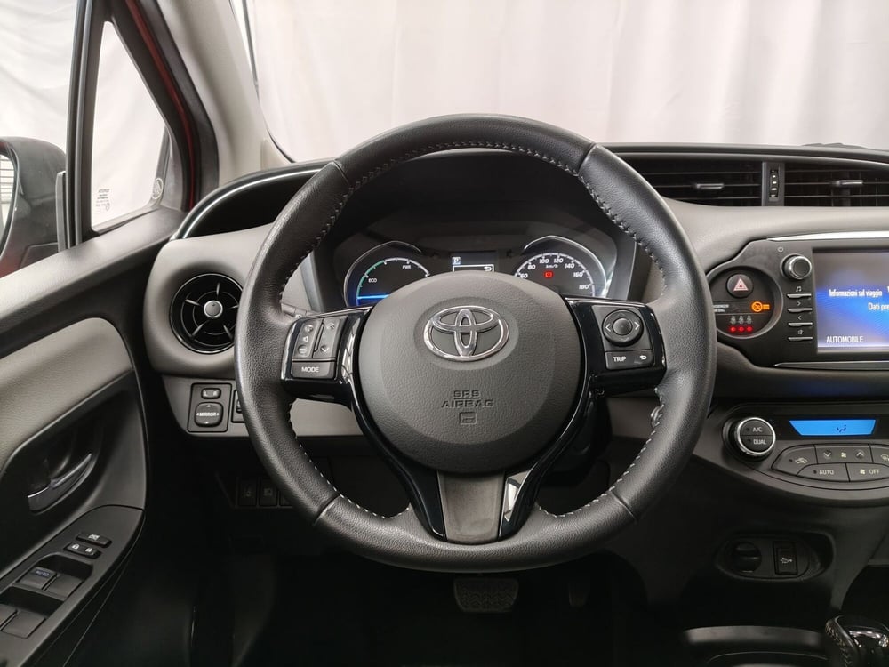 Toyota Yaris usata a Roma (11)
