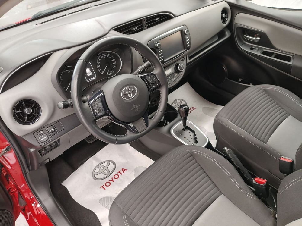 Toyota Yaris usata a Roma (12)
