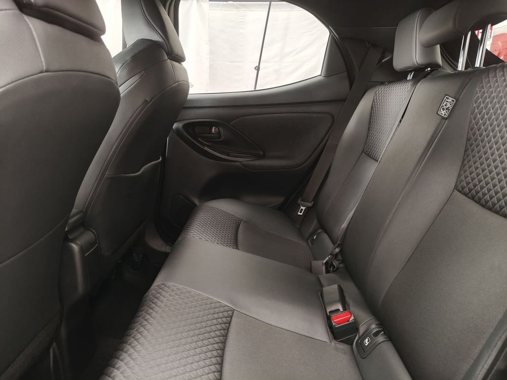 Toyota Yaris usata a Roma (15)