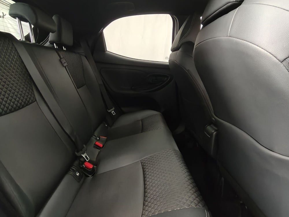 Toyota Yaris usata a Roma (8)
