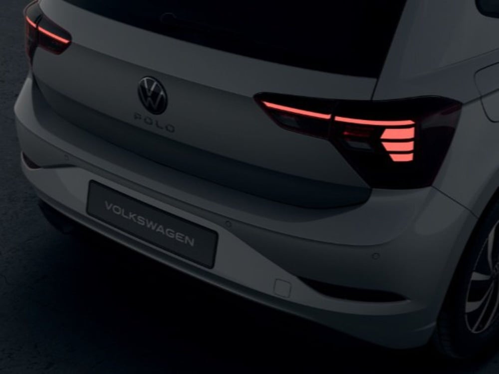 Volkswagen Polo nuova a Livorno (5)