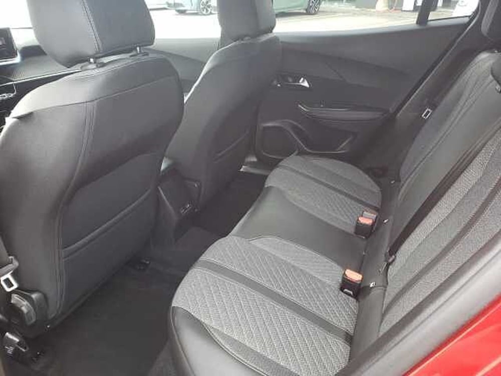 Peugeot 2008 usata a Pesaro-Urbino (9)