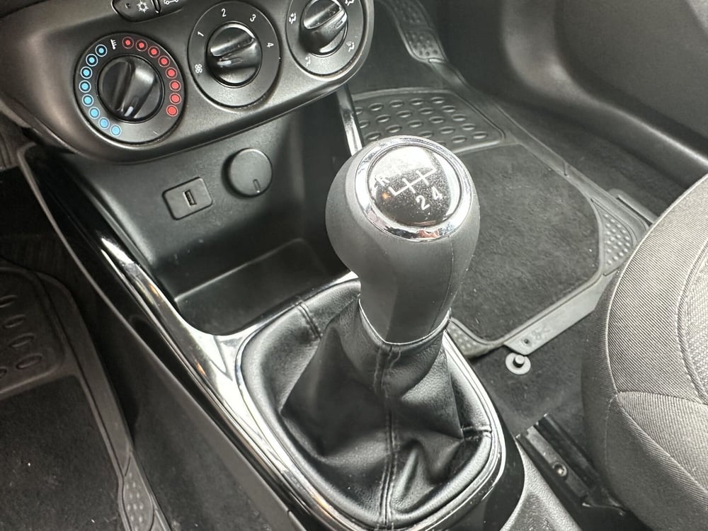 Opel Adam usata a Latina (19)