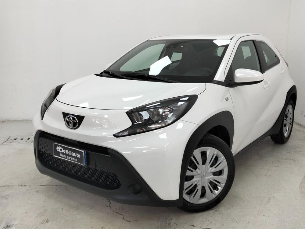 Toyota Aygo X usata a Como