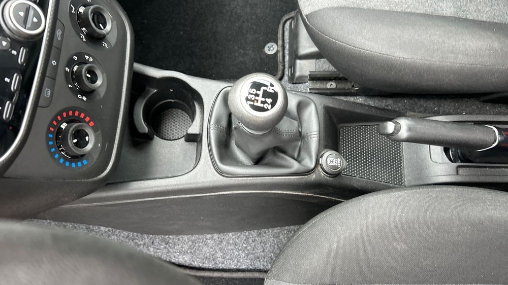 Fiat Punto usata a Parma (15)