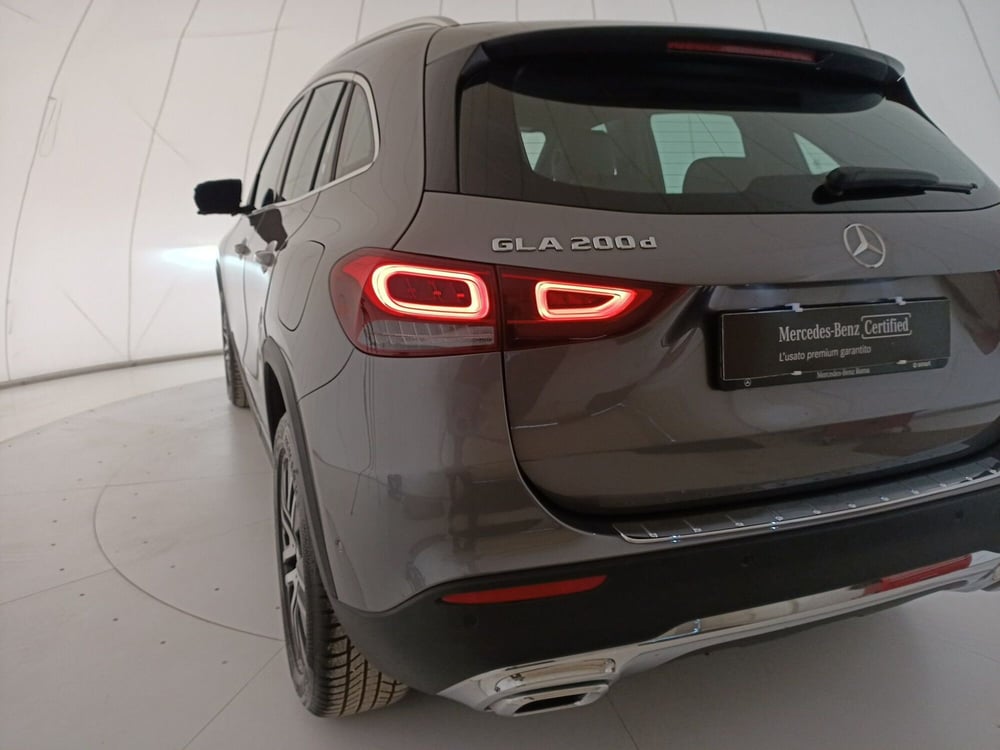 Mercedes-Benz GLA SUV usata a Bari (11)