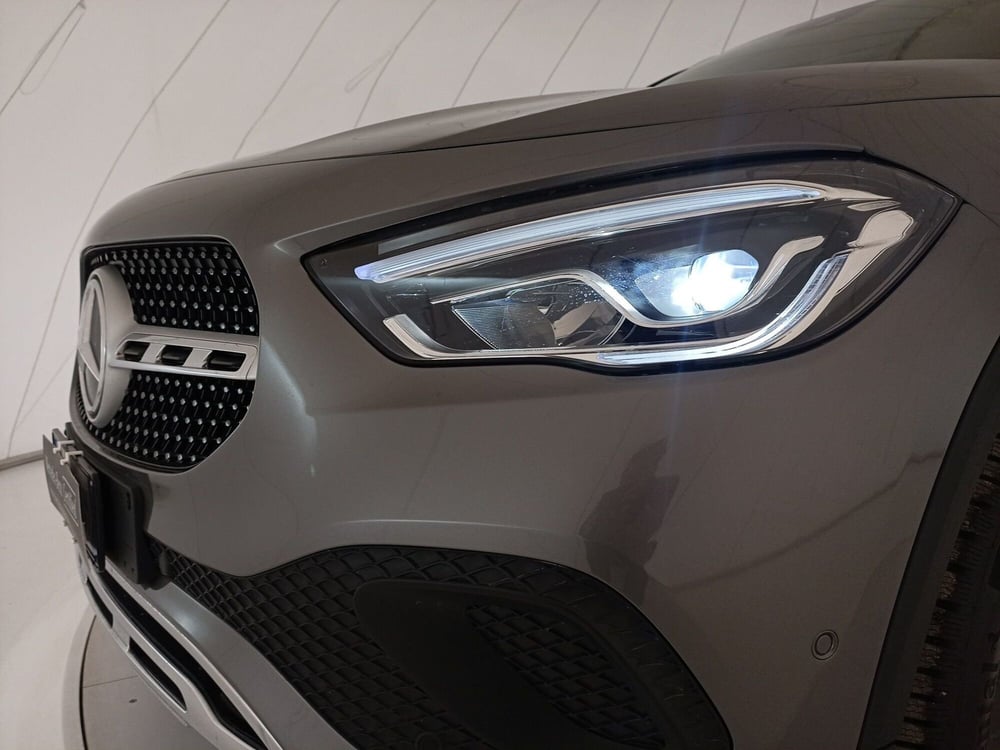 Mercedes-Benz GLA SUV usata a Bari (12)