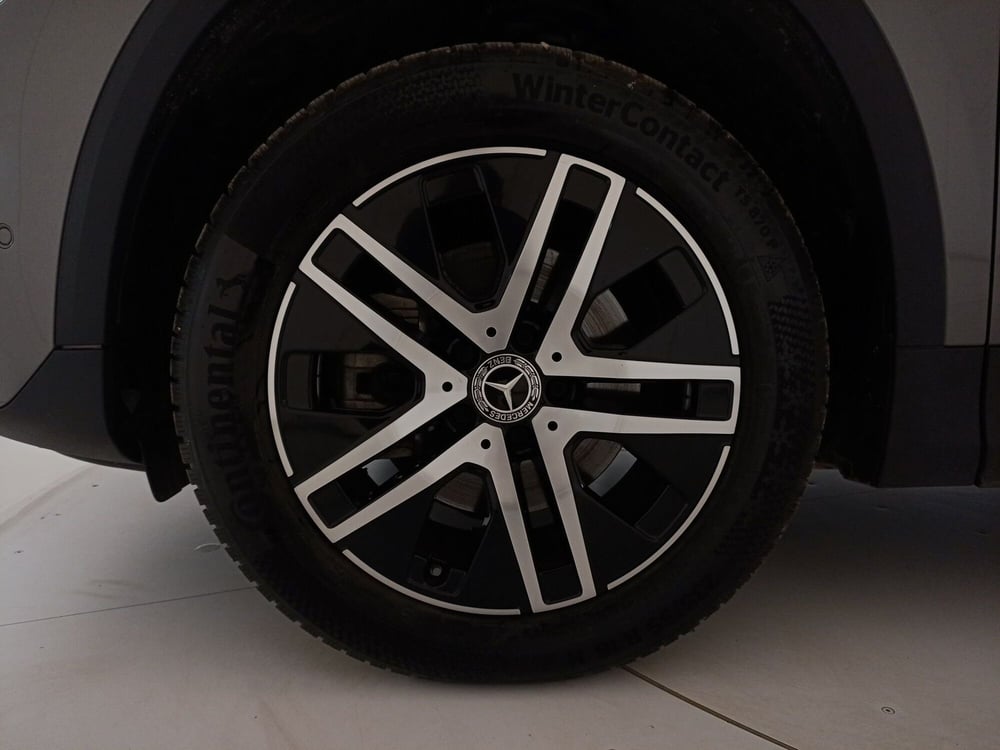 Mercedes-Benz GLA SUV usata a Bari (15)