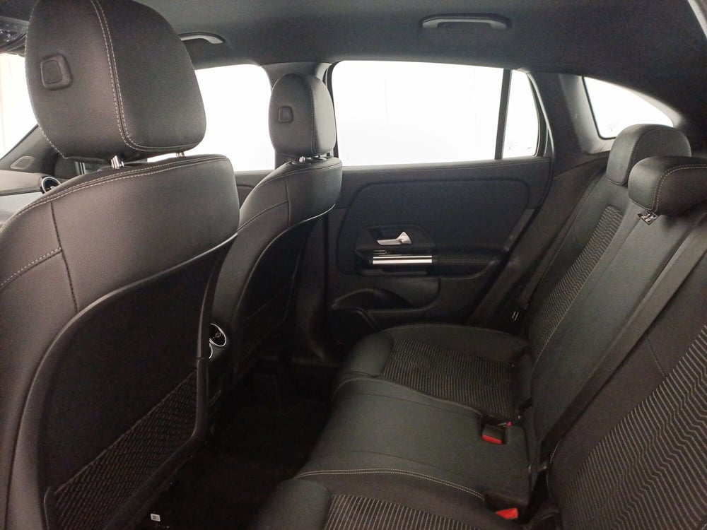 Mercedes-Benz GLA SUV usata a Bari (7)