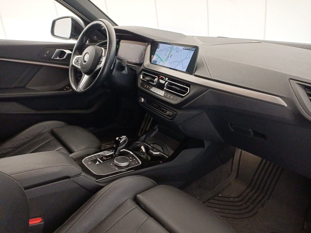 BMW Serie 1 usata a Bari (7)