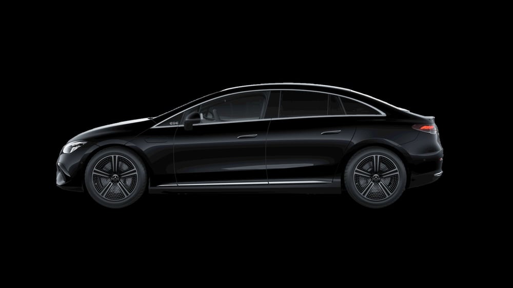 Mercedes-Benz EQE nuova a Milano (2)