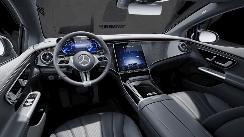 Mercedes-Benz EQE nuova a Milano (8)