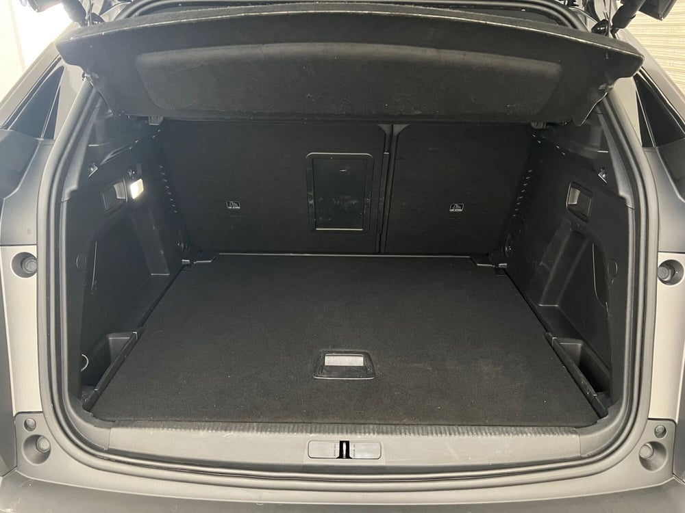 Peugeot 3008 usata a Bari (11)