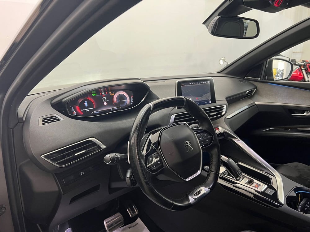 Peugeot 3008 usata a Bari (17)