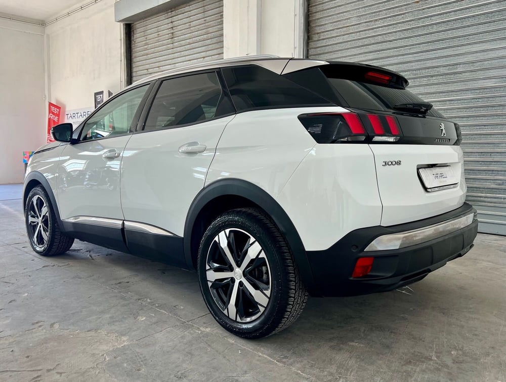 Peugeot 3008 usata a Bari (6)