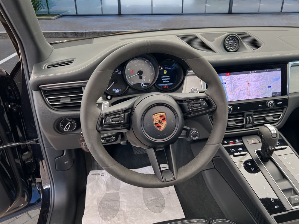 Porsche Macan usata a Cosenza (10)