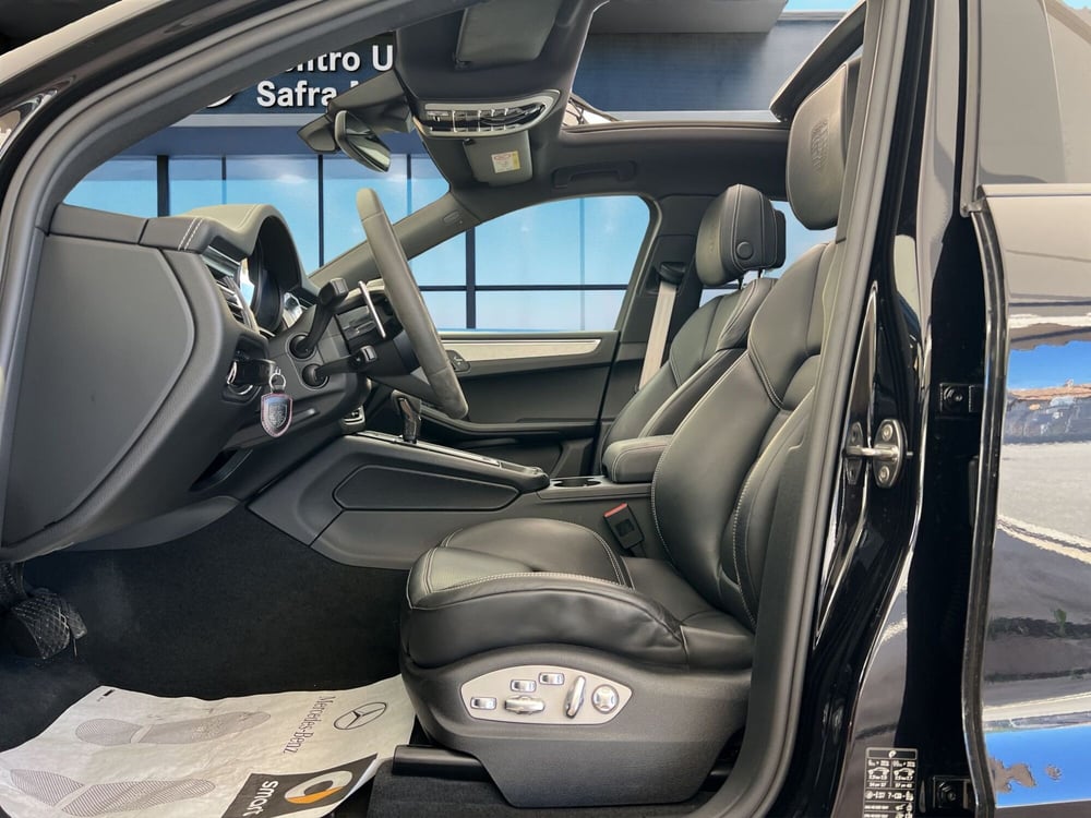 Porsche Macan usata a Cosenza (9)