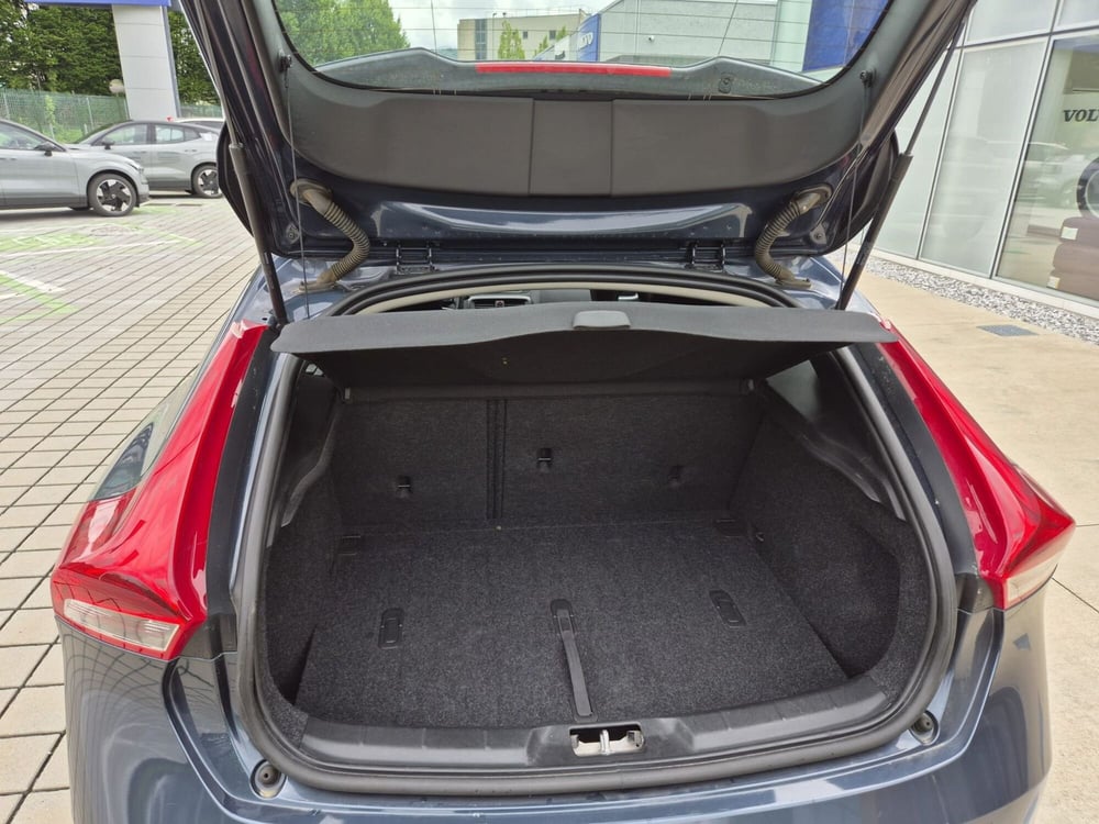 Volvo V40 usata a Como (10)